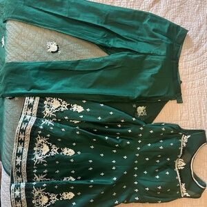 Dark green Indian outfit
